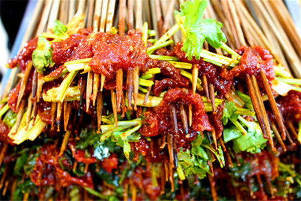 串串香加盟 怎樣提高營業額